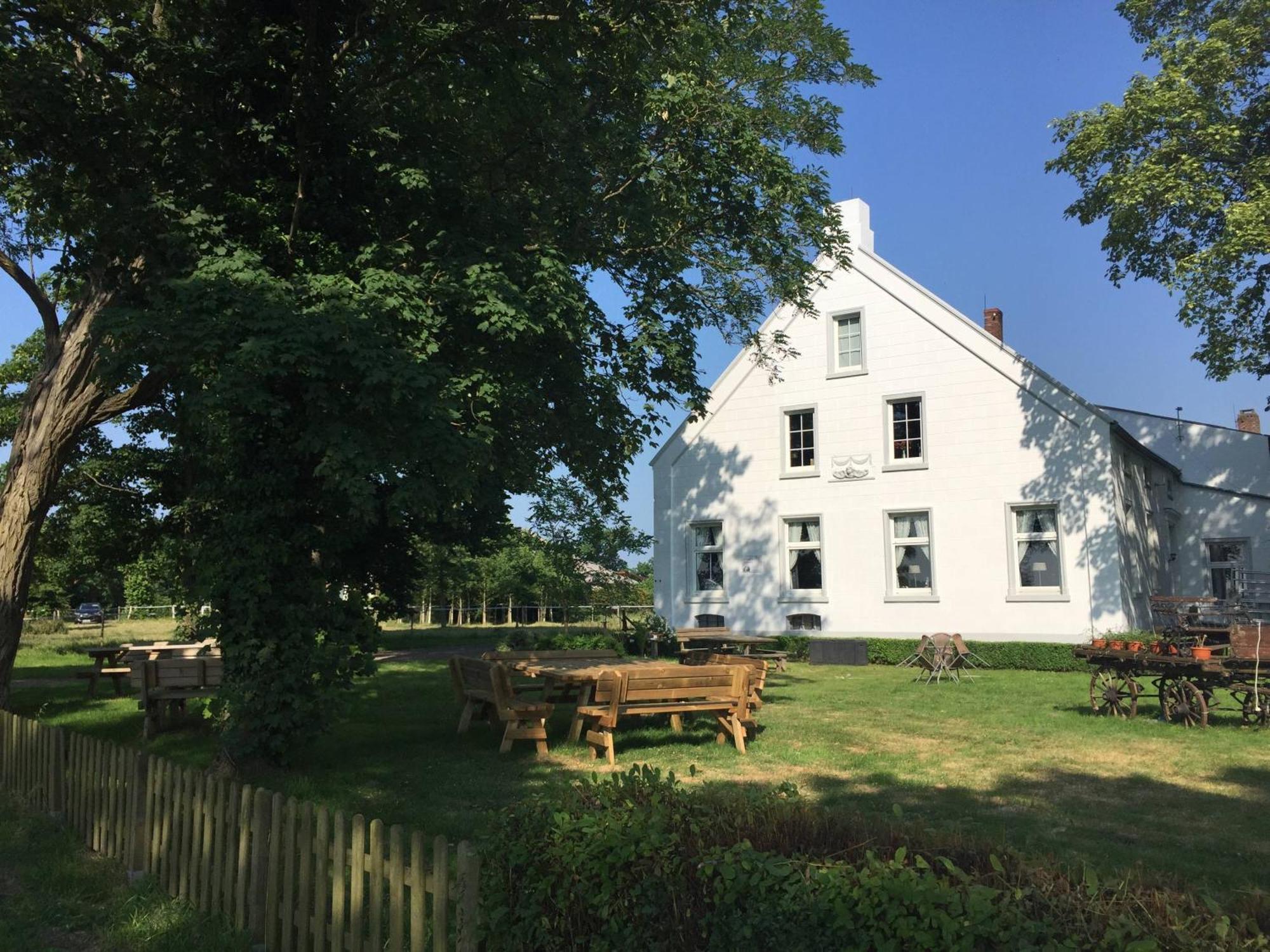 Steinhaus Hof Villa Bunde  ภายนอก รูปภาพ
