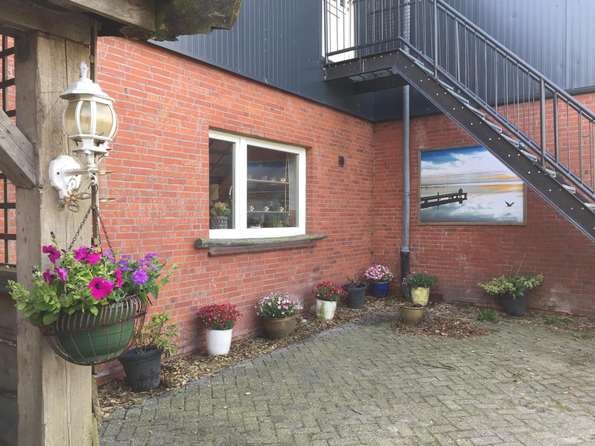 Steinhaus Hof Villa Bunde  ภายนอก รูปภาพ